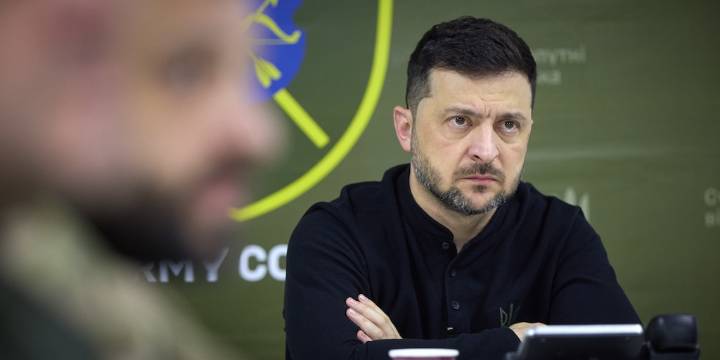 Zelensky condenó el ataque “cruel” y “calculado” de Rusia y afirmó que buscó causar ”el máximo daño a la población”