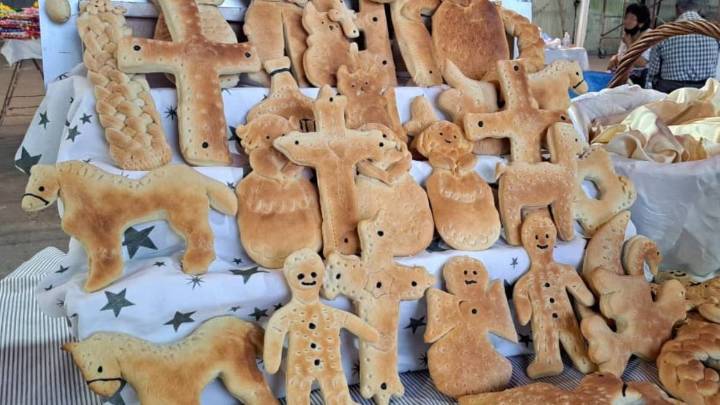 Día de los Fieles Difuntos: uno por uno el significado de las figuras de las ofrendas en Jujuy