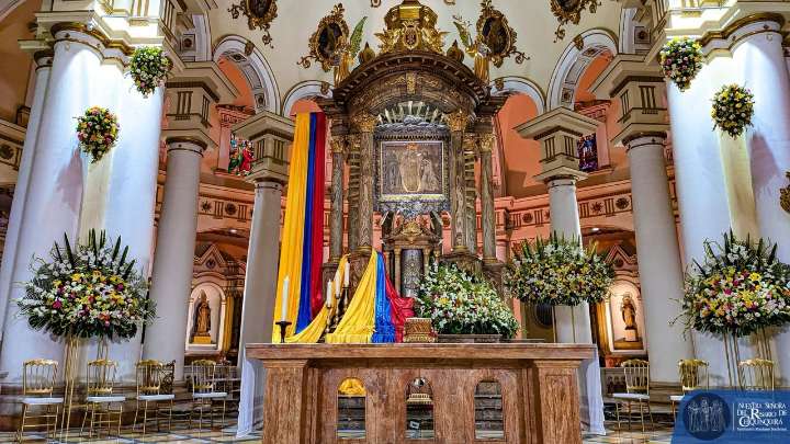 Día de la Virgen de Chiquinquirá: 315 años de veneración a la Patrona de los zulianos 18 de noviembre de 2025 | País Es un día de encuentro, de abrazos y sonrisas, donde se respira un ambiente de frat