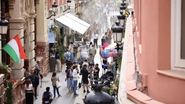 'Toma uno' del rodaje de la película de Warner Bros en Murcia: "Queremos ver a los actores"