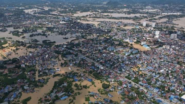 Vietnam rethinks its flood strategy as climate change drives storms and devastation