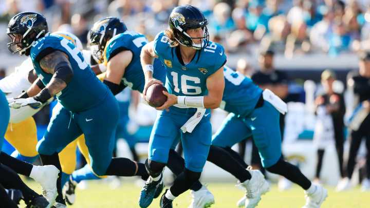 Shop popular Black Friday deals on gifts for Jacksonville Jaguars fans