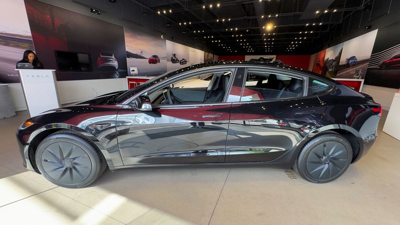 Tesla's China-made EV sales fall 9.9% y/y in October