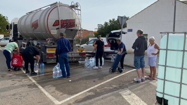 Ayuntamientos afectados por el corte de suministro de agua potable anuncian rebajas en las facturas