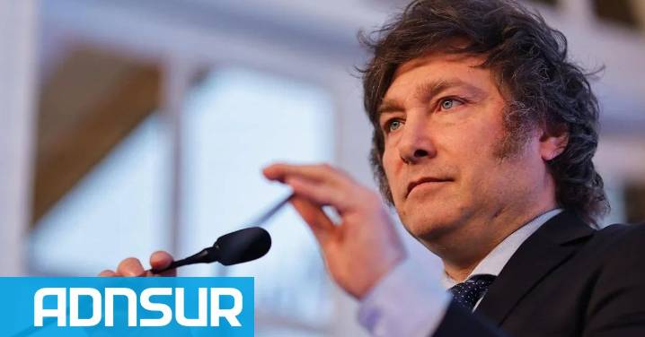 10:47 Javier Milei está en Bolivia y participará en la asunción del nuevo presidente, Rodrigo Paz Pereira