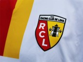 Lens busca sorprender aún más con la cima del fútbol francés