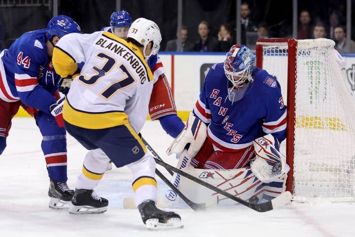 Deadspin | NHL roundup: Rangers down Predators for first home win