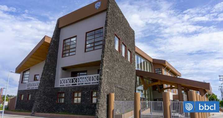 Llanquihue sigue sin alcalde suplente: mitad del Concejo Municipal no llegó a votación de reemplazo