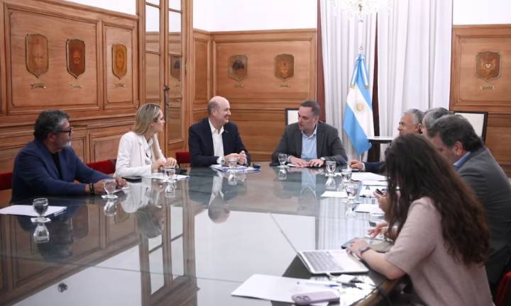 Consejo de Mayo: el Gobierno avanza con la Reforma Laboral pese a la falta de consensos