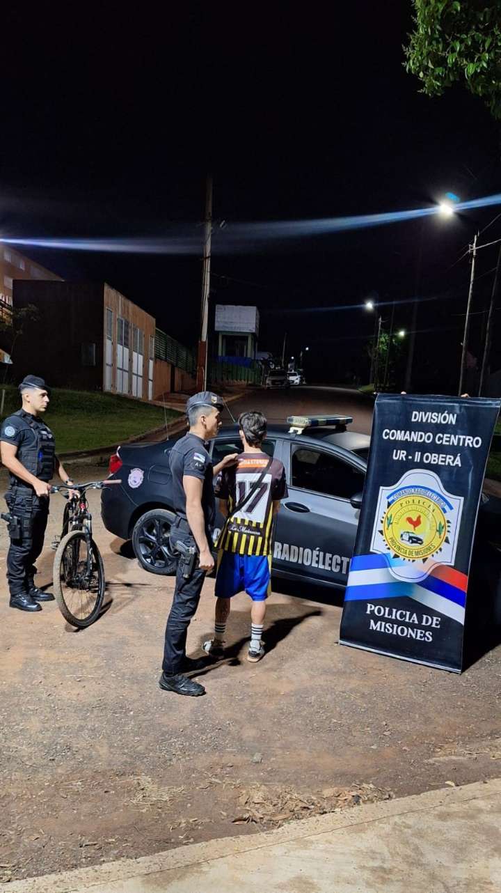 La policía recuperó objetos robados y detuvo a tres delincuentes