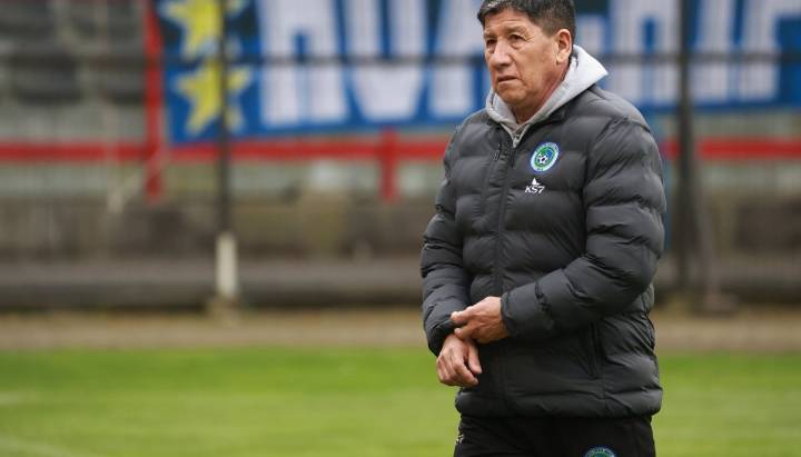 Pese a ser campeón en Segunda División, director técnico de Puerto Montt no tiene sellada su continuidad