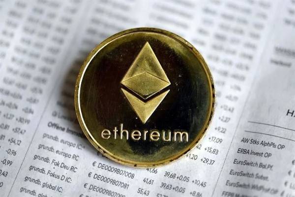 Se desploma ether tras robo cibernético de más de 100 mdd