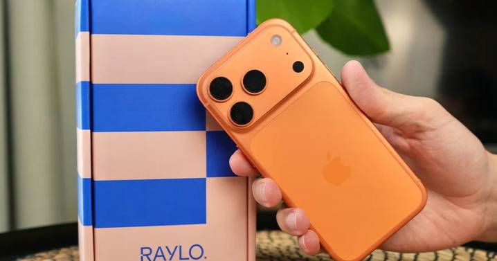 This Black Friday, You Can Rent A New iPhone From £8.99/Mo