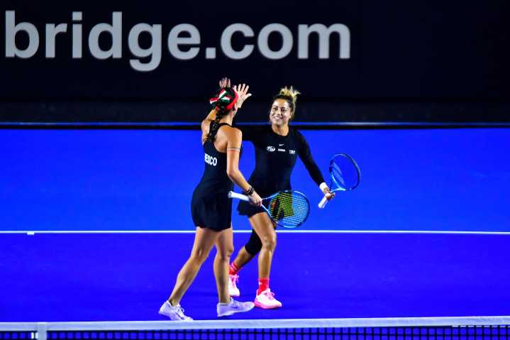 Zarazúa firma doble triunfo y México remonta a Dinamarca