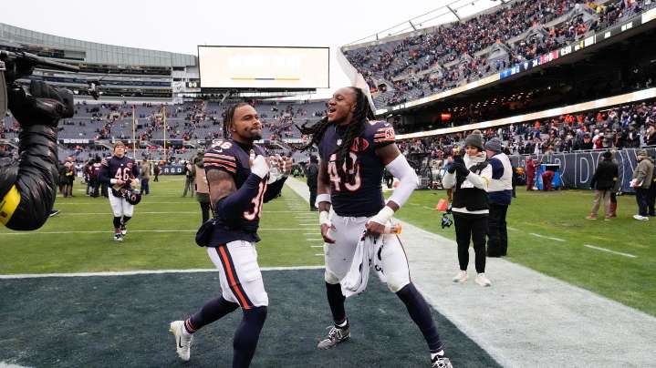 Bears place linebacker Tremaine Edmunds and running back Roschon Johnson on injured reserve