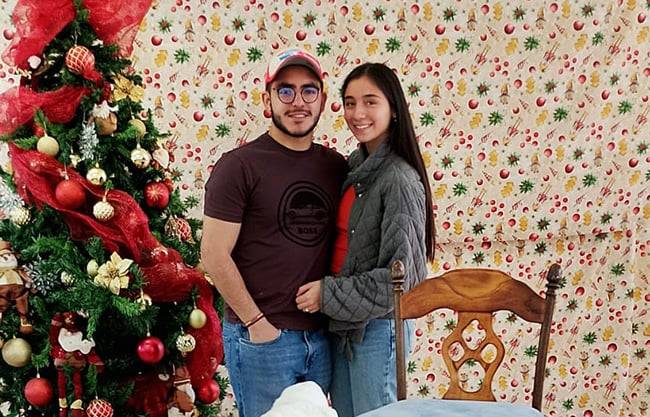 Realizan estudiantes de Universidad La Salle sesiones fotográficas con causa