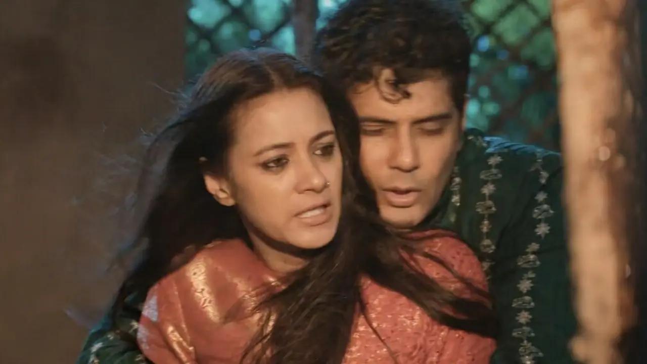 Kyunki Saas Bhi Kabhi Bahu Thi 2: Mihir and Noina share an intimate moment; Tulsi gets an evil sign