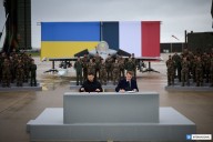 Ucrania comprará 100 aviones de combate Rafale a Francia en los próximos diez años
