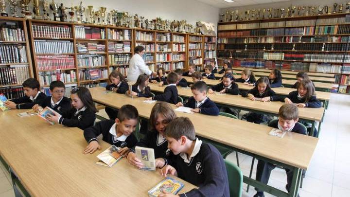 'Releo Plus' hasta el 19 de diciembre: la guía definitiva para solicitar la ayuda para libros escolares