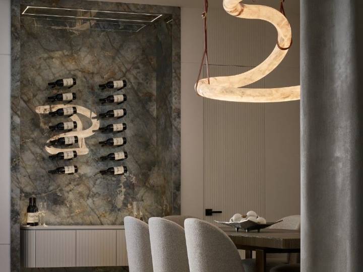 New build, artful touches