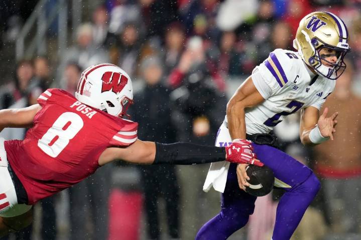 Big Ten football: Wisconsin edges No. 23 Washington 13