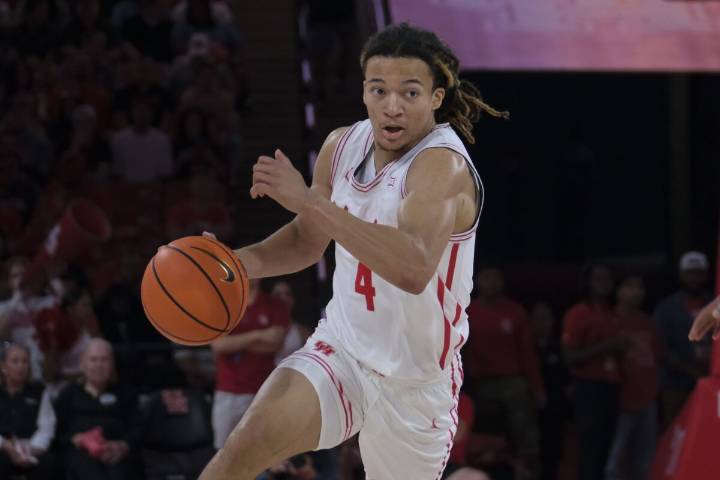 Iconic Coach Believes Kelvin Sampson Can Defy the Trends and Win a National Championship With Freshmen Kingston Flemings & Chris Cenac Jr.