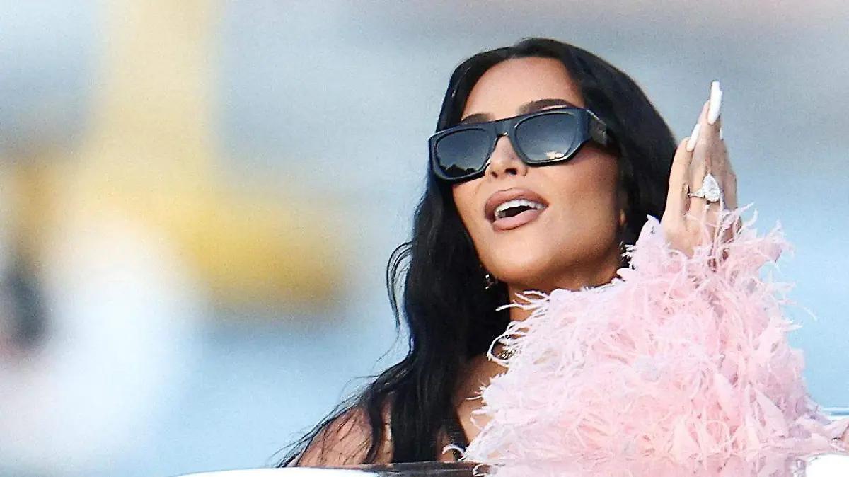 Kim Kardashian tiene baja actividad cerebral, estudio médico lo reveló