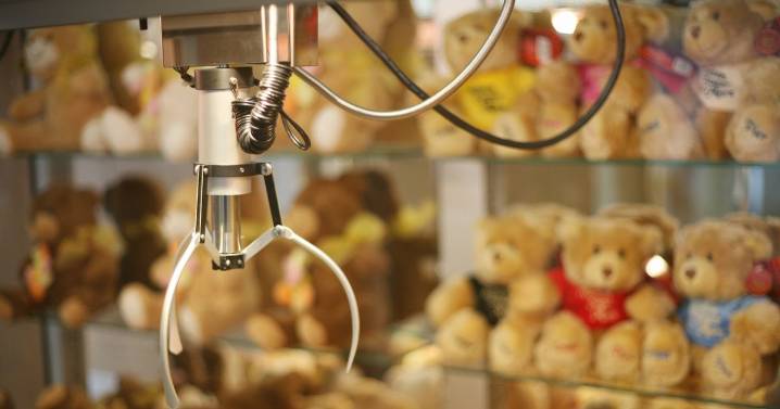 'Secret' claw machine method can help you win almost every time, says expert