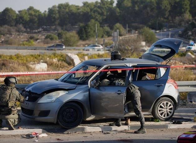 One Israeli killed and three wounded in West Bank attack