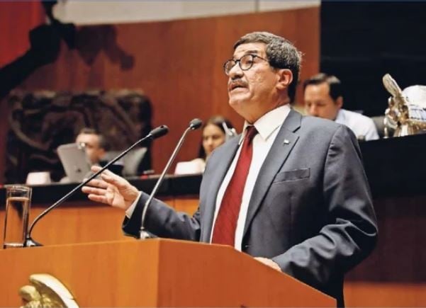 Javier Corral amplía amparo para evitar detención pese a contar con fuero como senador