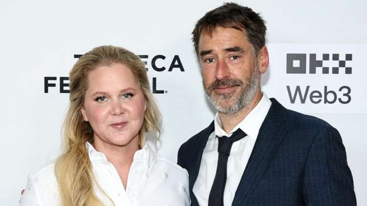 All The Signs Amy Schumer's Marriage To Chris Fischer Is On The Rocks