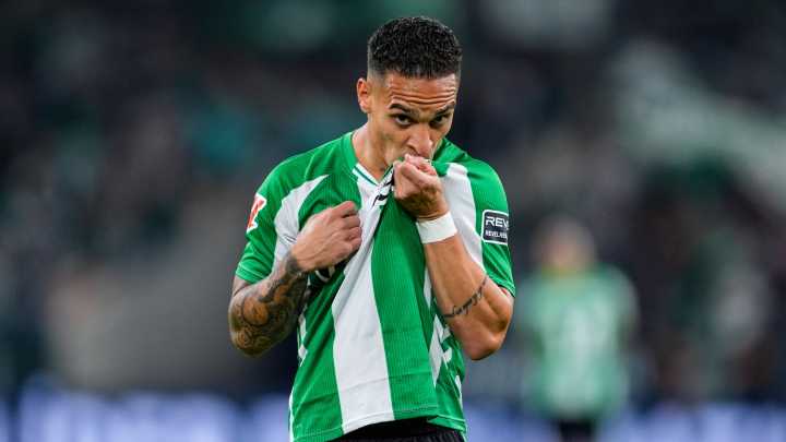 'Magician' - Antony lights up LaLiga with perfect performance to show Manchester United what they're missing