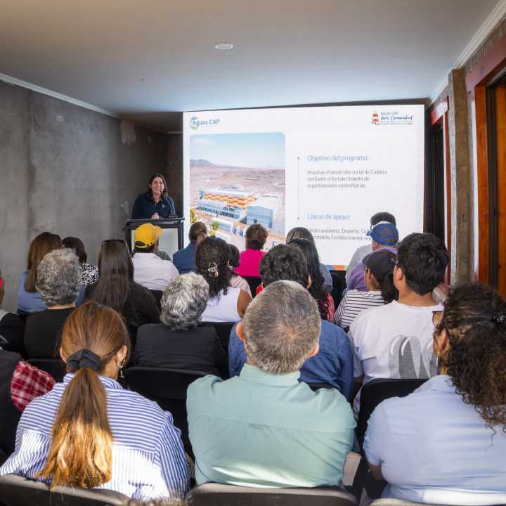 Aguas CAP cerró Fondo Más Comunidad con 21 organizaciones fortalecidas y mejoras directas en infraestructura social