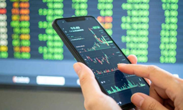 Nifty Midcap 150, Nifty 50 emerge as top performers in October