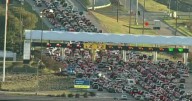 Holiday travelers face gridlock at DFW Airport amid construction delays, heavy traffic