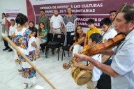 Para fortalecer el patrimonio cultural maya, Mara Lezama y Georgina Salvador entregan estímulos del PACMyC 2025