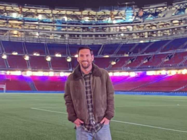 Lionel Messi fue al Camp Nou y le hizo un inesperado guiño a Barcelona: "Ojalá algún día pueda volver y no solo para despedirme como jugador"