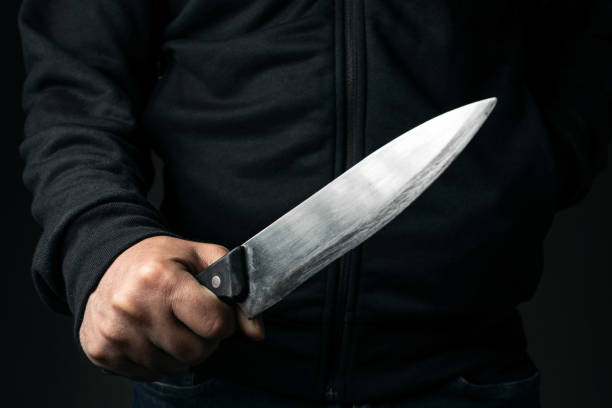 Capturan a sujeto que portaba un cuchillo