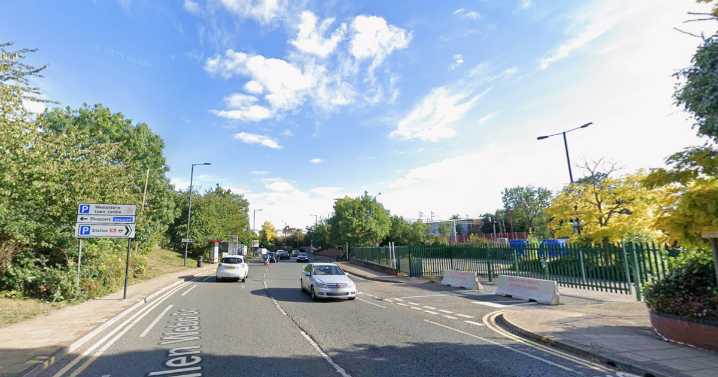 Harrow stabbing sees teen rushed to hospital as police make 'urgent enquiries'