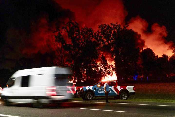 Comienzan las pericias para determinar si el incendio de Ezeiza fue intencional o accidental