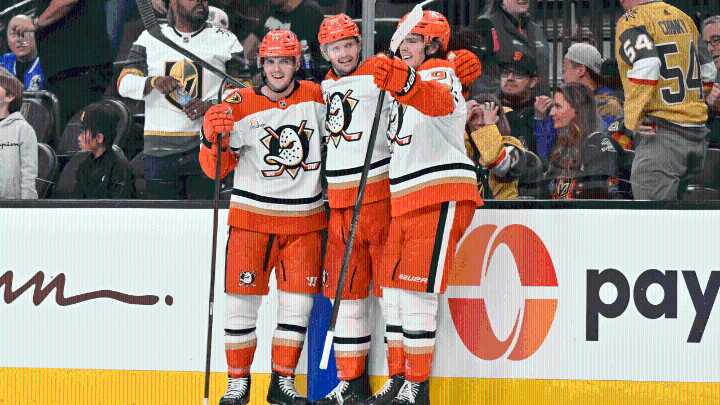 Ducks recover, defeat Golden Knights in OT for 6th straight win