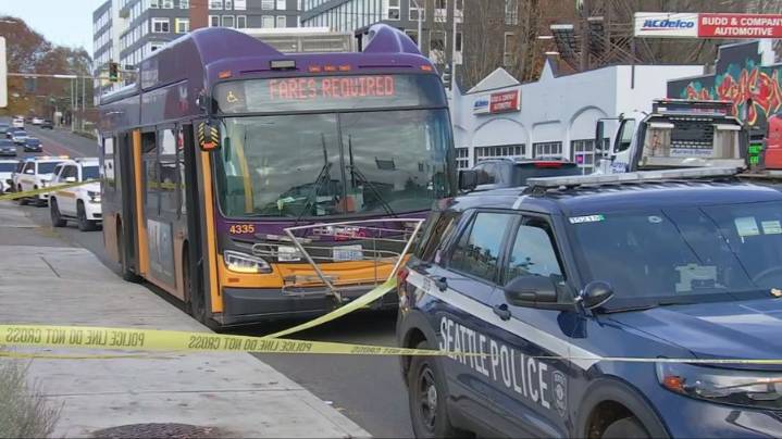 Suspect in custody after fight on King County bus leads to shooting