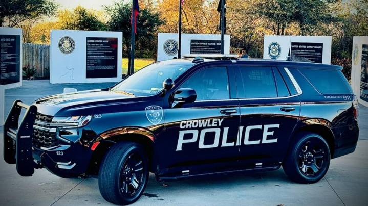 Crowley officer in need of kidney donor