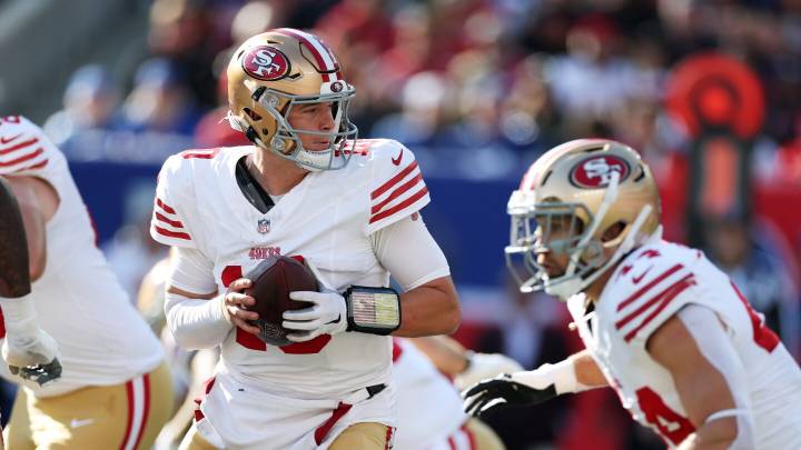 Giants can't capitalize on Mac Jones turnover, trail 17