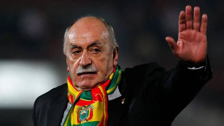 Murió Xabier Azkargorta, legendario DT español, y hay tristeza el fútbol internacional