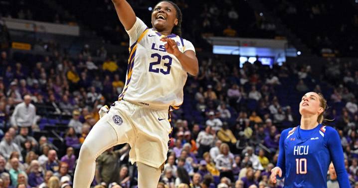 Fulwiley's 21 points, 7 seals in her LSU debut lead the No. 5 Tigers past Houston Christian 108