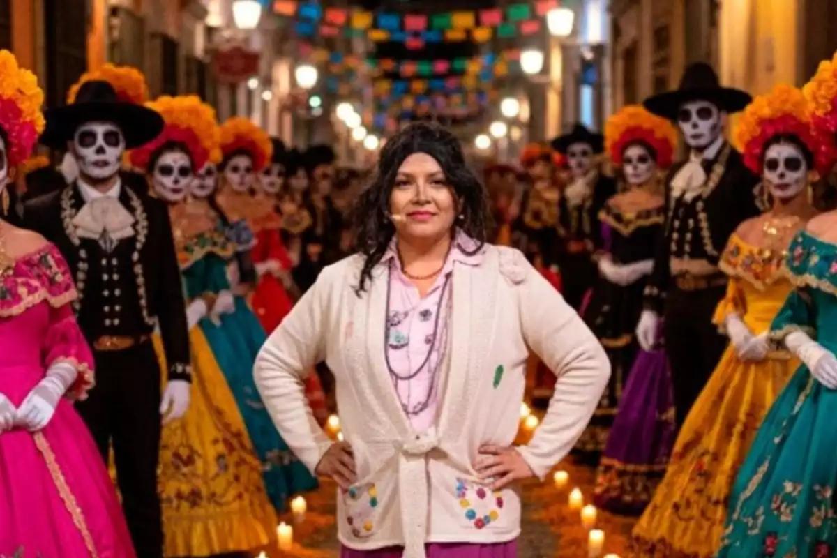 “La Chupitos” sufrió discriminación en Texas, afirma que la iban a llevar a migración