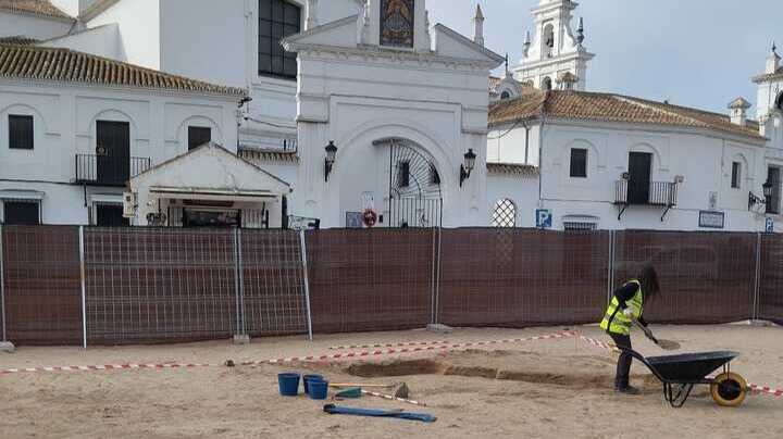 Realizan trabajos arqueológicos en El Rocío para verificar que fue un puerto importarte en la Edad Media