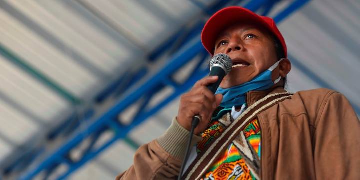 Ataque a líder indígena en Cauca: Feliciano Valencia denuncia agresión contra su hermano, quien permanece hospitalizado