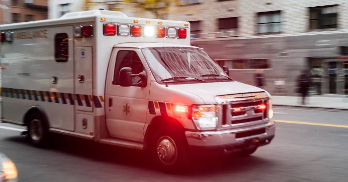 Mueren al menos cuatro migrantes tras volcar embarcación frente a las costas de California